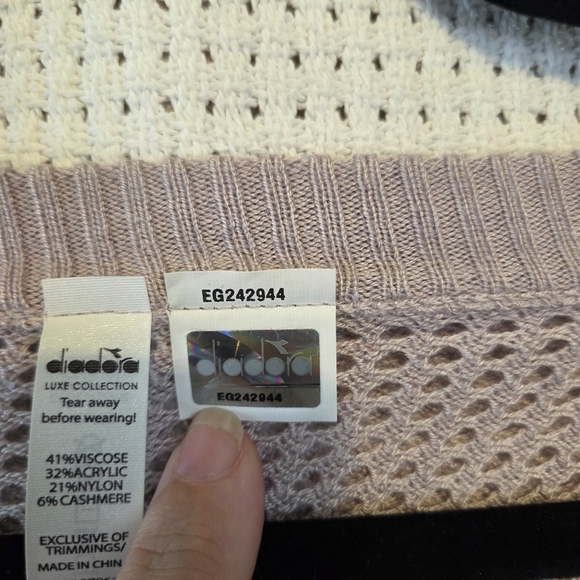 Diadora XL Loose Knit Cashmere Blend Taupe Women's V-Neck Athletic Sweater - Picture 2 of 10